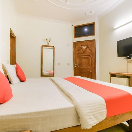 Super Hotel O Blue Sapphire Delhi Νέο Δελχί Εξωτερικό φωτογραφία