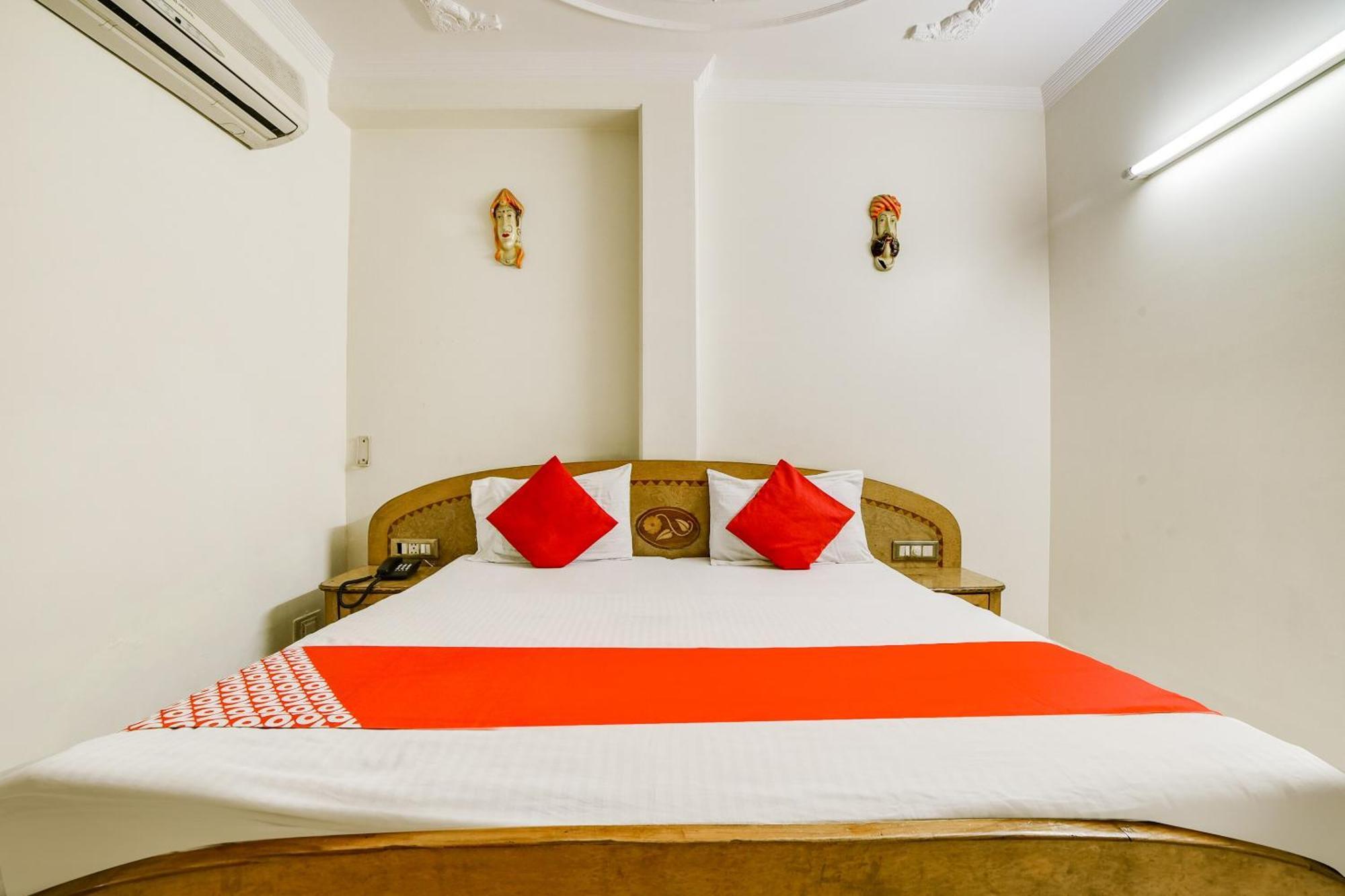 Super Hotel O Blue Sapphire Delhi Νέο Δελχί Εξωτερικό φωτογραφία